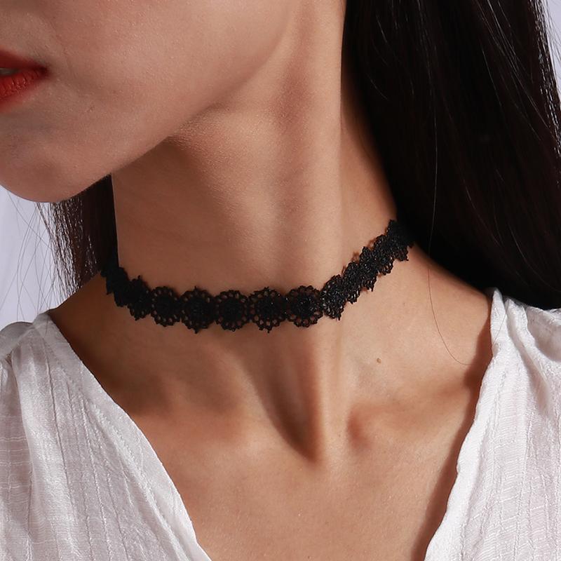 Fashion Black Bowknot Necklace Gothic Heart Lace Velvet Choker Necklaces for Women Girls Party Club Jewelry Gifts