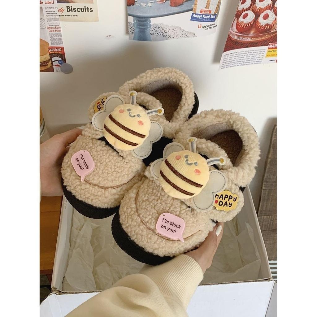 2025 new winter fun cute little bee parent-child cotton slippers outdoor warm non-slip loafer beanie shoes women