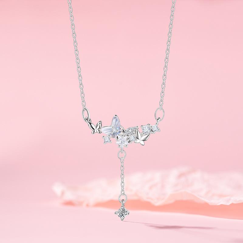 Star Butterfly Necklace Star Tassel Zircon Elegant Minimalist Womens Collarbone Chain