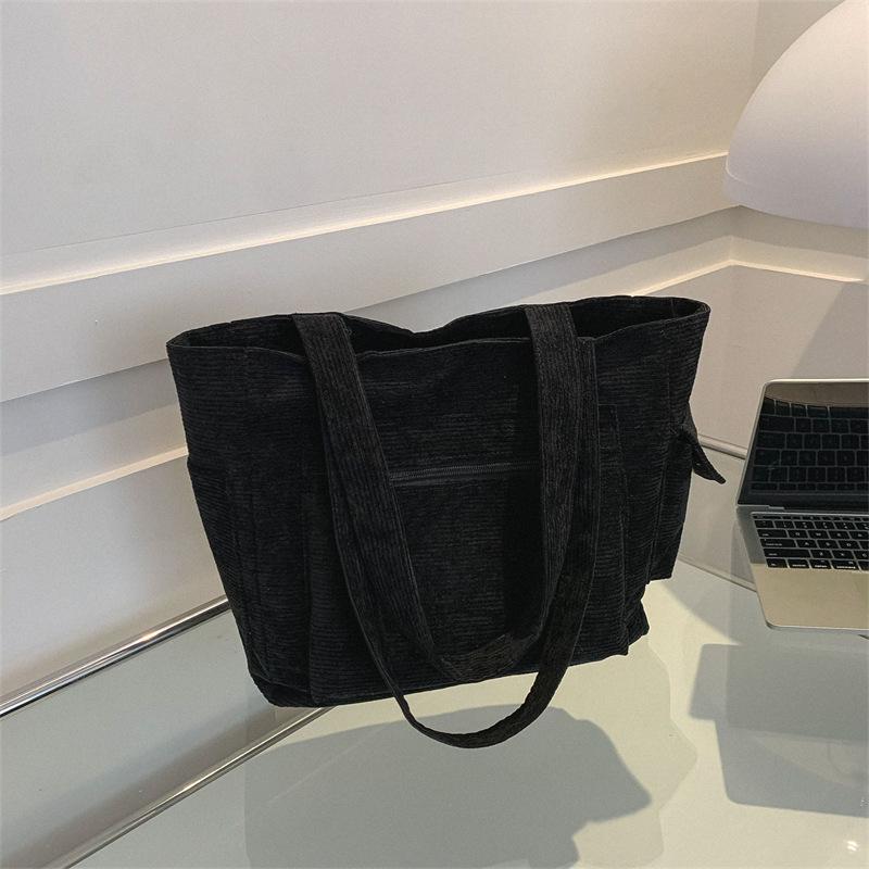 

College Students Commuting Class Large Capacity Handheld Bag Large Bag Female 2026 New Canvas Bag One Shoulder Tote Bag 14.5x28.5x33cm чорний