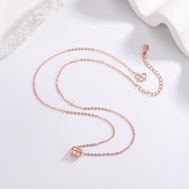 Rose Gold Electroplated Rotating Pendant Necklace - Non-fading Christmas Gift