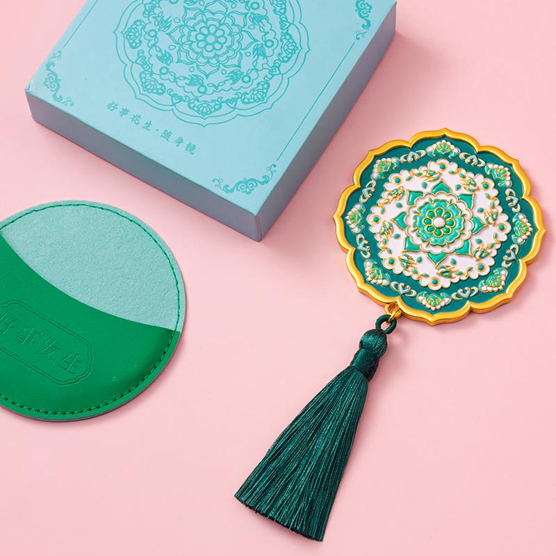 Luxury Chinese Style Compact Mirror Gift Box – Portable Handheld Makeup Mirror for Touch-Ups, Perfect Bestie Gift