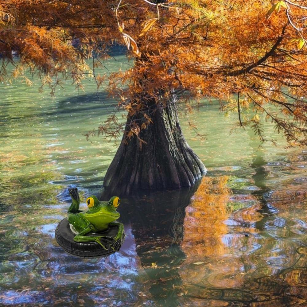 Waterproof Frog Sculpture Resin Material Floating Frog Ornament Decorative Frog Statue Fish Tank