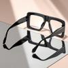 Large-framed Flat-topped Anti-blue Light Glasses Can Modify the Face Shape and Are Worn Daily for Street Photography