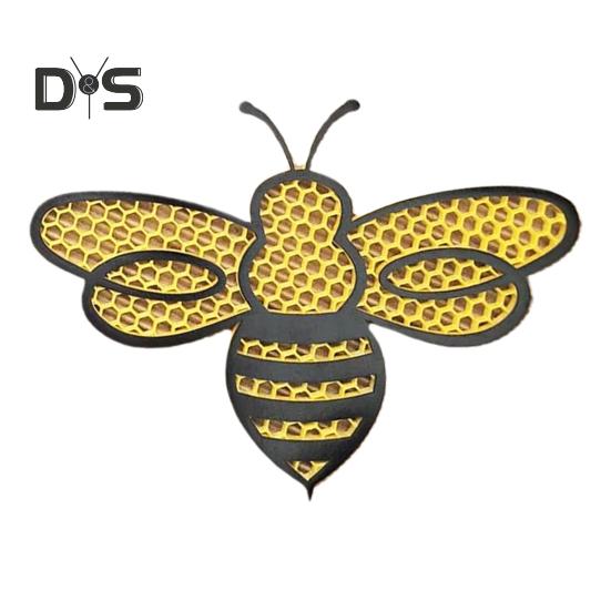 Bee Water Station Floating Pollinator Island Bee Drinking Station Honeycomb Design Floating Bee Island for Feeding Garden Wild Pollinators