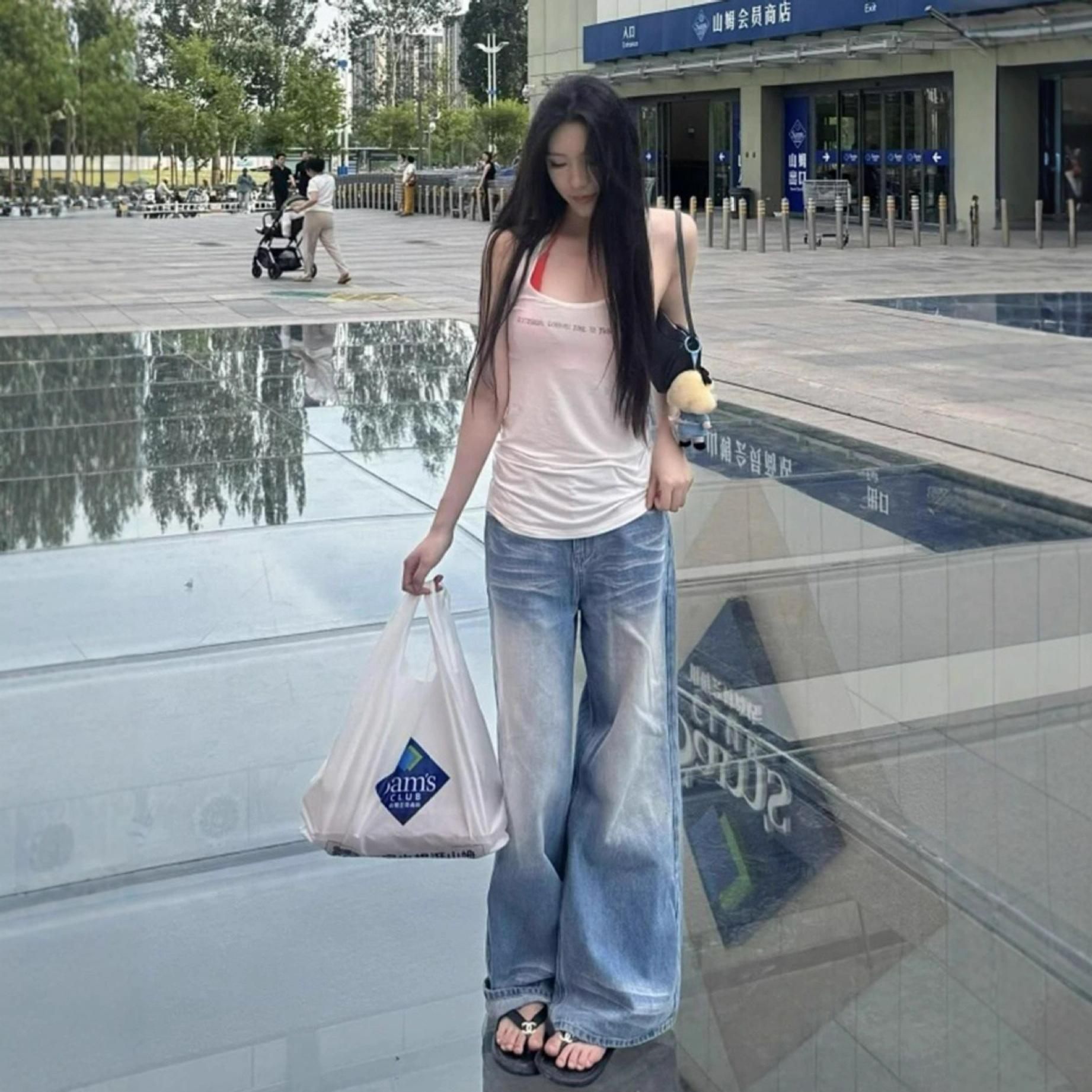 

Дизайнерские джинсы с широкими штанинами для женщин, летние, цвет молочно-белый, состаренные, большого размера, прямые, узкие, с драпировкой, ретро, мешковатые, длинные джинсы для леди 4XL