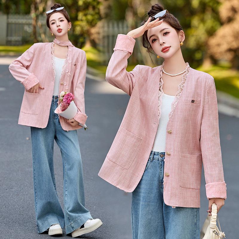 

Кружевной лоскутный пиджак с лентами - Весенняя женская мода 2025 RX9220 XL: 130-140 jin розовый