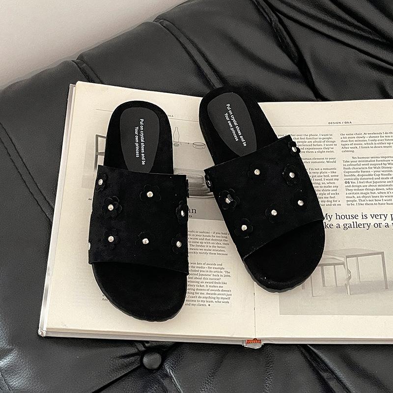 Fashion and literature one-word flower open-toed cool slippers women's 2025 summer new thick-soled outer wear versatile sandals women's shoes