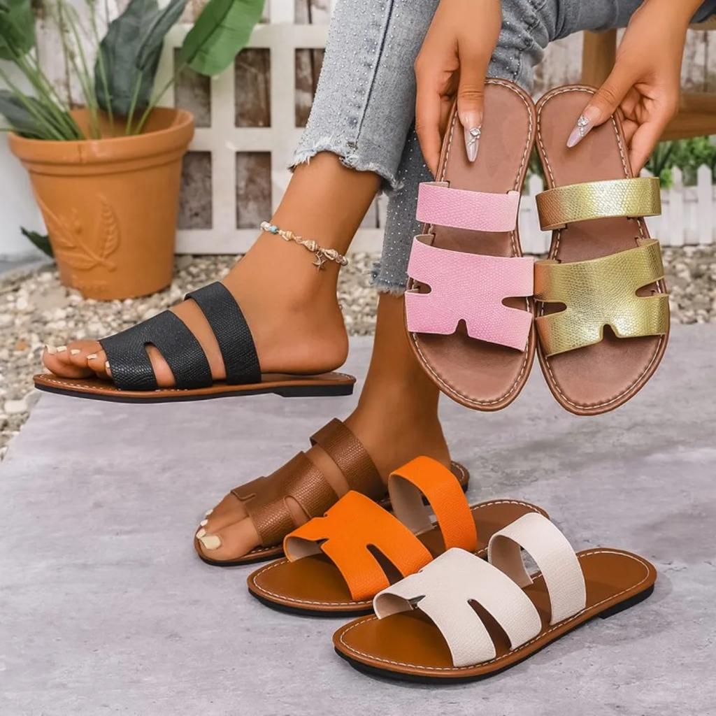 Fashion Summer Women Flat Slippers Fashion Solid Color Sandals Open Toe Outdoor Slippers Casual Beach Women Shoes Plus Size Slides Women