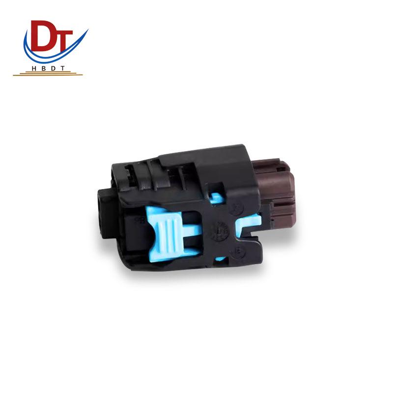 Automotive Wiring Harness: 2-Pin Electronic Connector with Black Plastic Sheath.