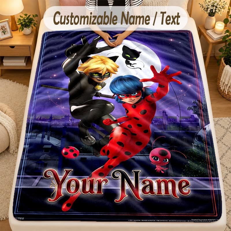 FlaneldeckeMiraculous Ladybug Benutzerdefinierter Name Text Personalisierte Weiche Warme Überwurfdecke Heimdekoration Geschenk
