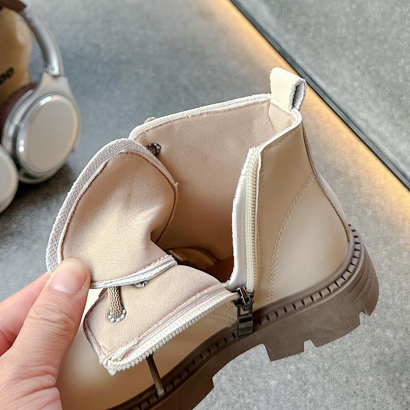 Autumn Anti Slip Martin Boots Small Leather Boots Fashionable British Style Mid Top Boots Men's and Girls' Fashion Boots Korean Version Pocket