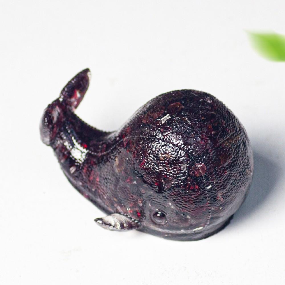 Whale Resin Car Decor With Crystal Waterdrop For Car Interior Gifts