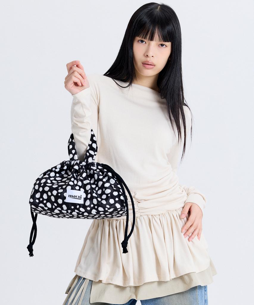 Macni Pebble Dot String Puffy Bag Dot Black