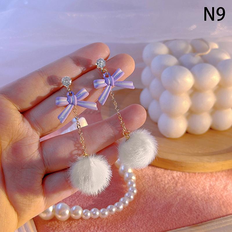 עגילי דוב מצויר צבעוני ענן כדור פרווה פשוטים וחמודים דוב אסימטריים יצירתיים תכשיטי מסיבה מתנה אביזרים