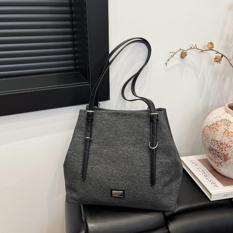 

Casual large-capacity tote bag women s new retro versatile shoulder bag commuter underarm bag