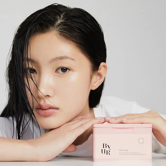 Vita Giving Daily Aqua Serum Extracting Mask Pack (30 sheets)