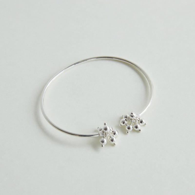 onill 03-32 seeds (Bracelet)