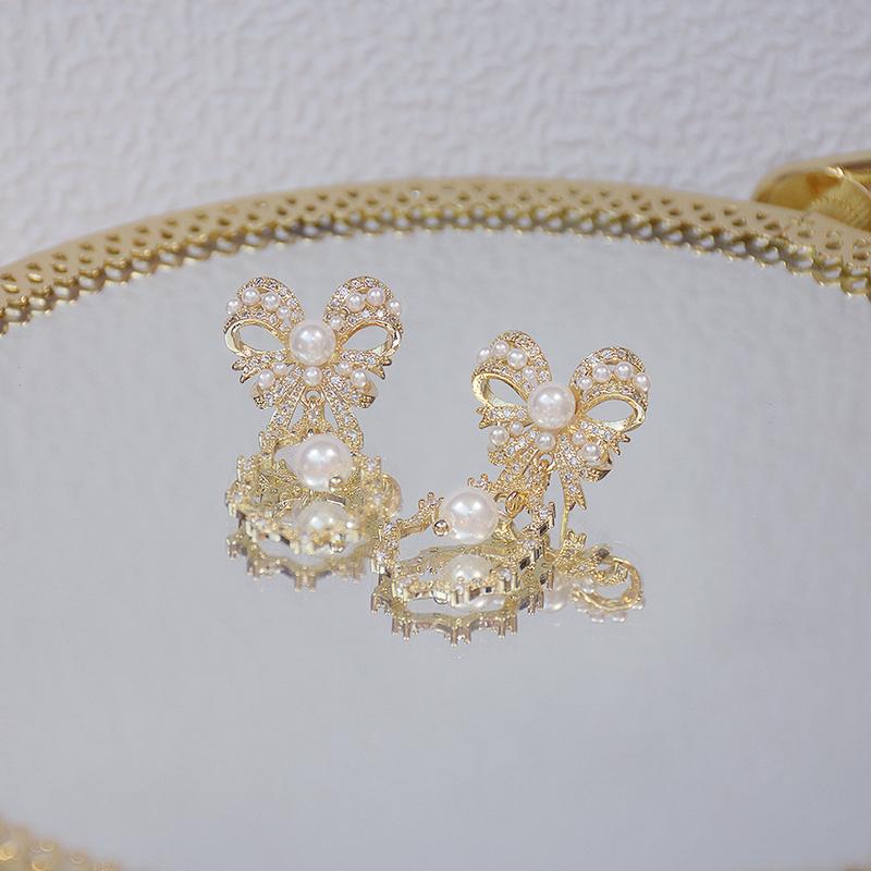 Koreańska Biżuteria Modowa Miedź Platerowana Prawdziwym Złotem 14K Inkrustowana Cyrkoniami AAA Kolczyki Elegancka Kokarda Damskie Kolczyki Ślubne