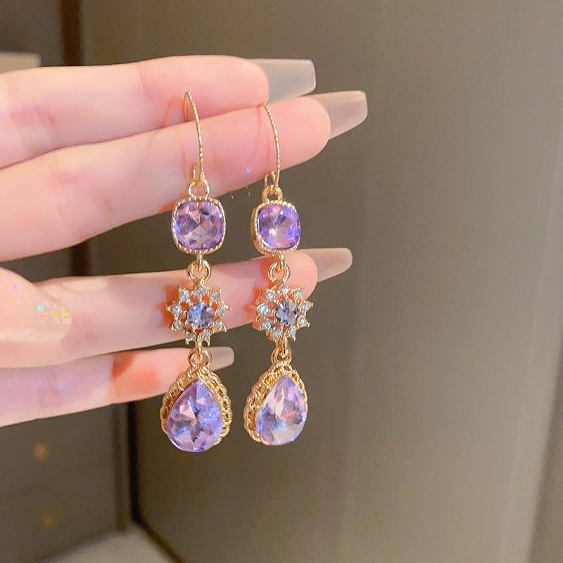 Retro Court Style Silver Needle Zircon Flower Fringed Earrings Light Luxury High-end Stud Earrings Simple Fashion Temperament Earrings