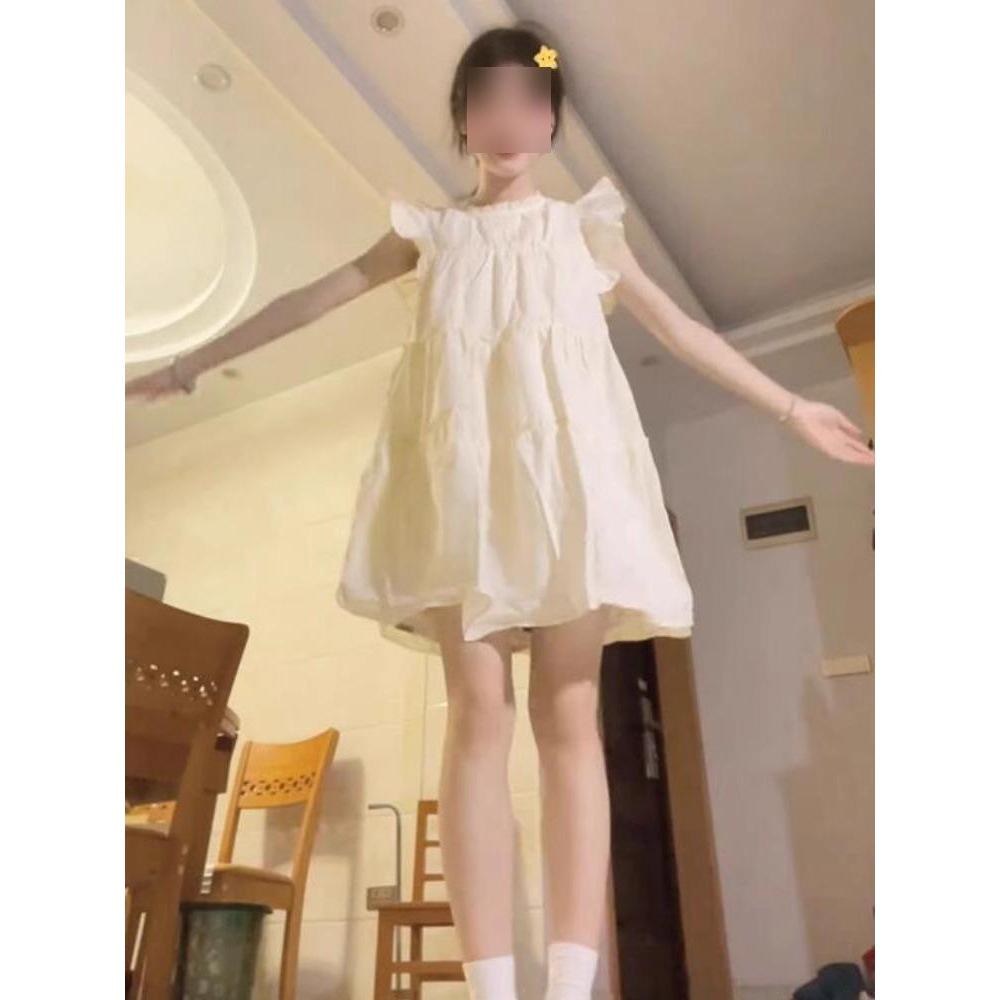 Dámské retro volánové šaty s puf rukávy a velkou kolovou sukní