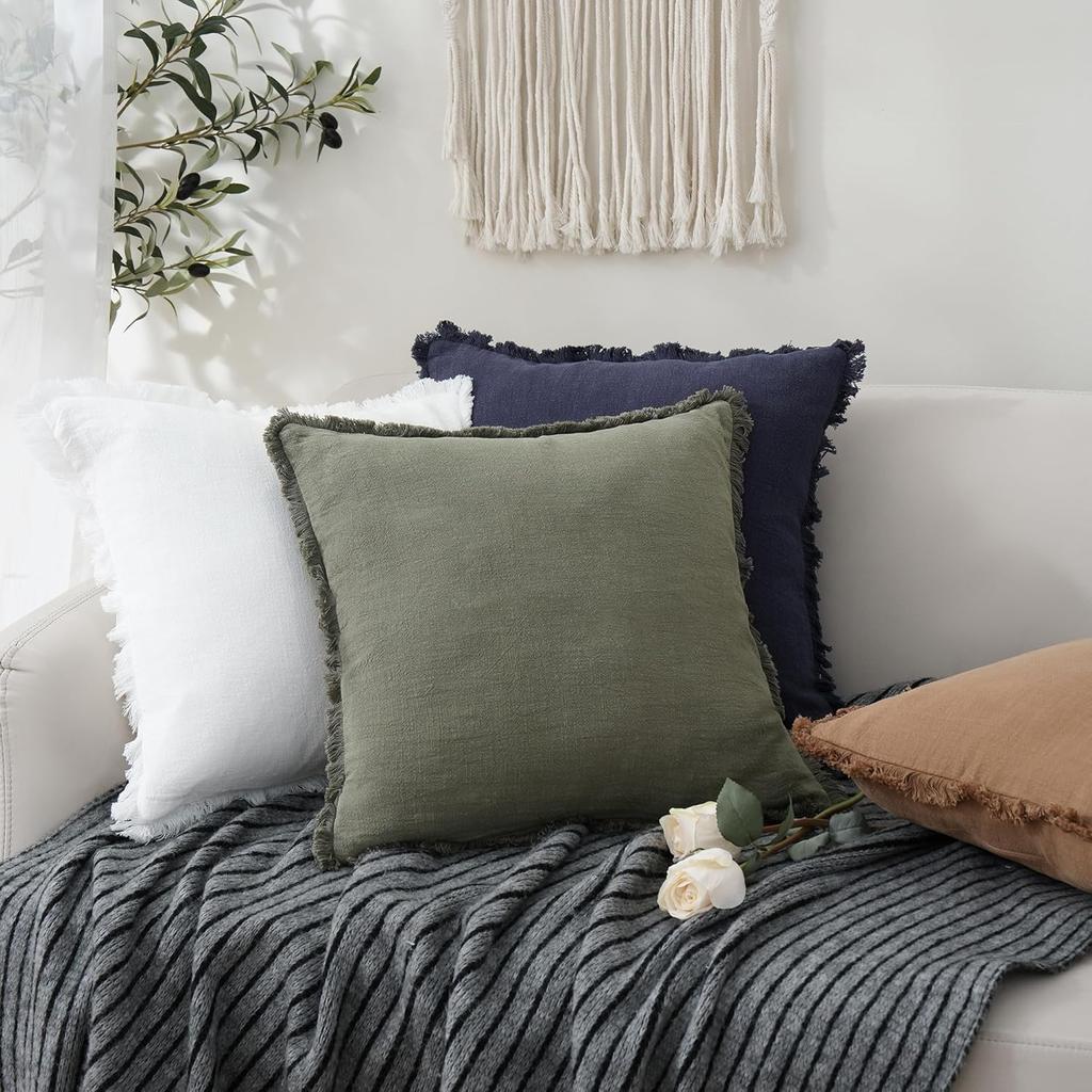 Fundas de Cojín Decorativas de Lino Verde Oliva con Flecos Estilo Boho Granja con Borlas Funda de Cojín para Sofá Sala de Estar 18×18 Pulgadas