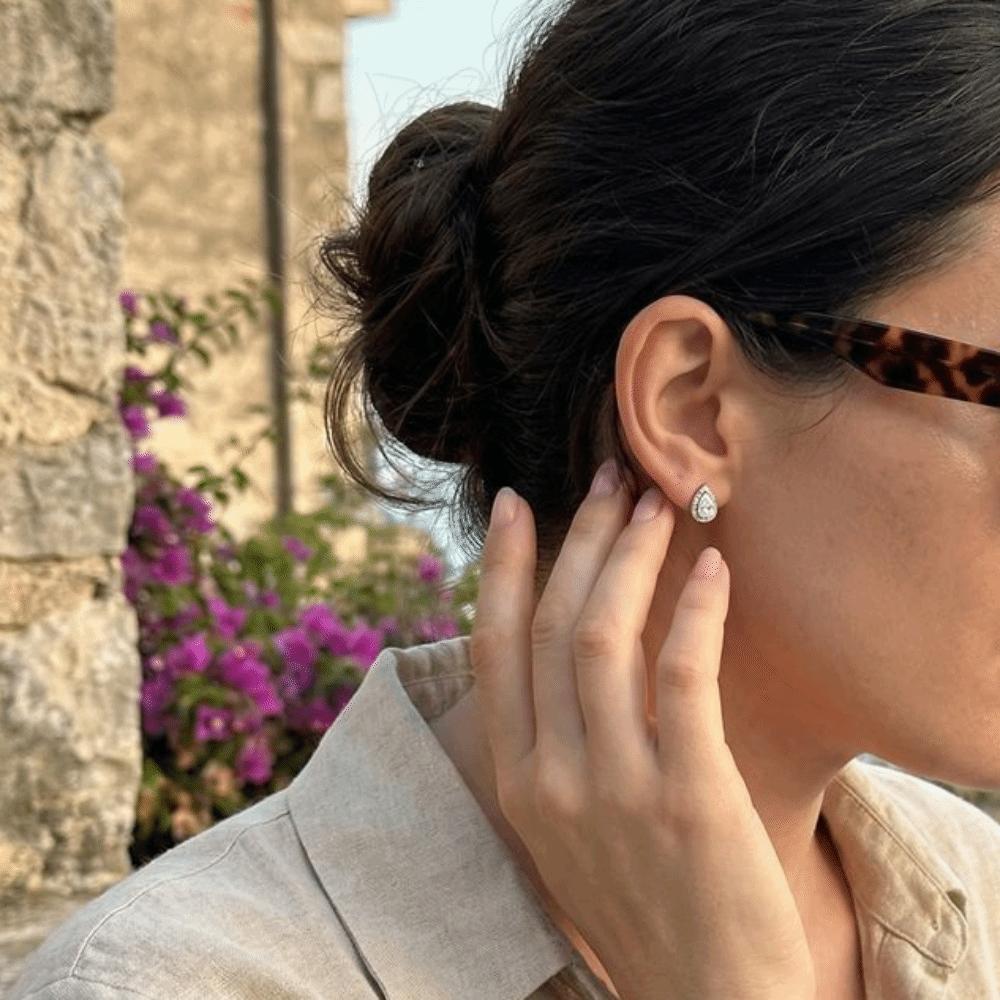 Pear Water Drop Zircon Hoop Earrings Mini Ear Buckle Light Luxury Teardrop Stud Earrings  Jewelry
