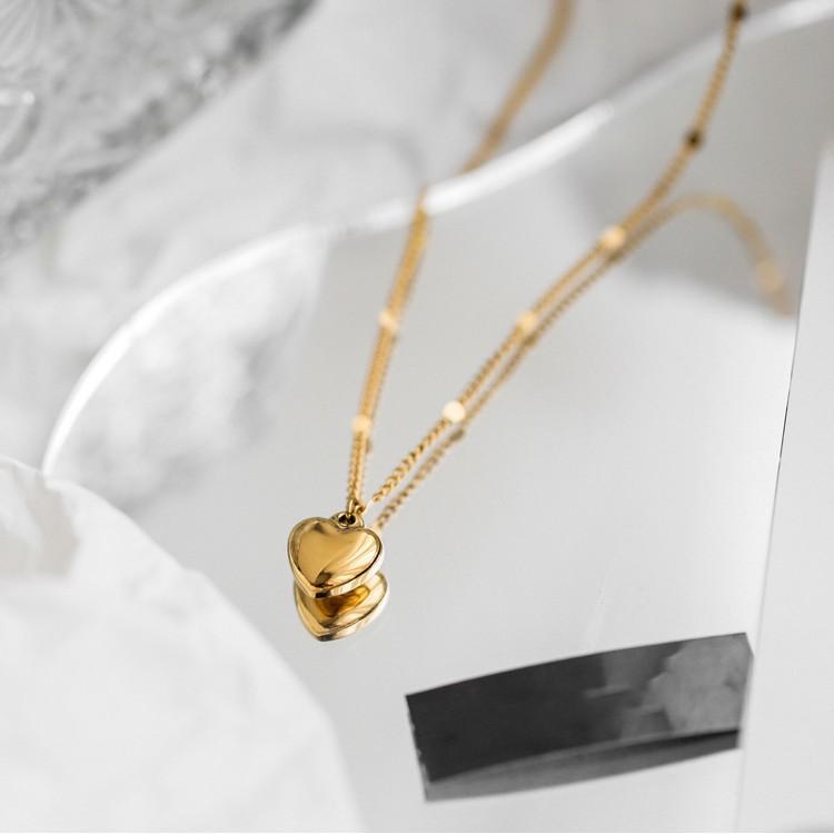 Titanium steel simple love necklace cold wind personality collarbone chain light luxury niche design sense necklace decoration women