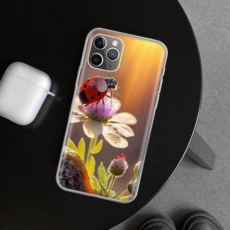 Insect Seven-Star ladybug Phone Case Cover for iPhone 11 12 13 Mini 14 15 Plus 16 Pro Max 17 Air 7 8 + SE Art Customized Fundas