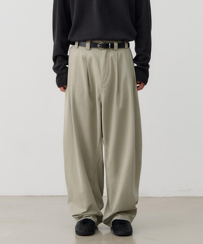 KNOUUN Wide Tapered Chino Pants (Light Gray)