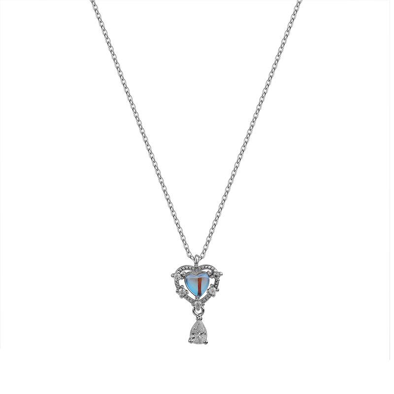 

Fairy Stick Diamond Drop Heart Collarbone Chain Sweet Pendant Female Light Luxury Creative Moonstone Love Necklace
