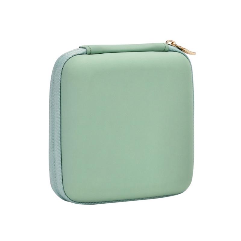 

Elegant Jewelry Storage Box Compact PU Travel Case Multi Compartment Layout for Necklace Earring Ring Organization зелёный