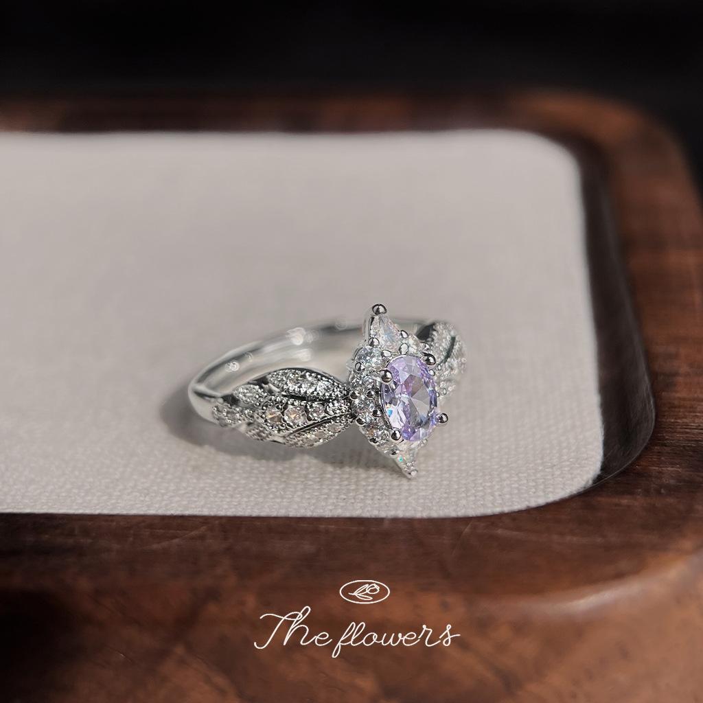 Provence vintage European ring Elegant court design Open ring