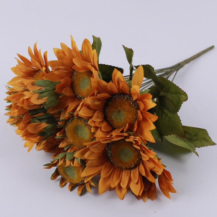 

Oil painting, sunflower simulation flower, fake flower, living room decoration, American country ornaments, photography props