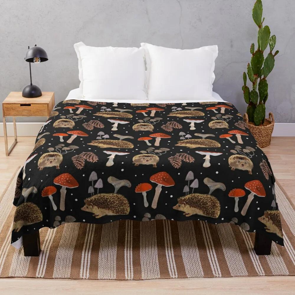 Mushroom Flannel Throw Blanket King Queen Size Brown Mushroom Pattern for Bed Sofa Couch Decor Smooth Lightweight Super Soft