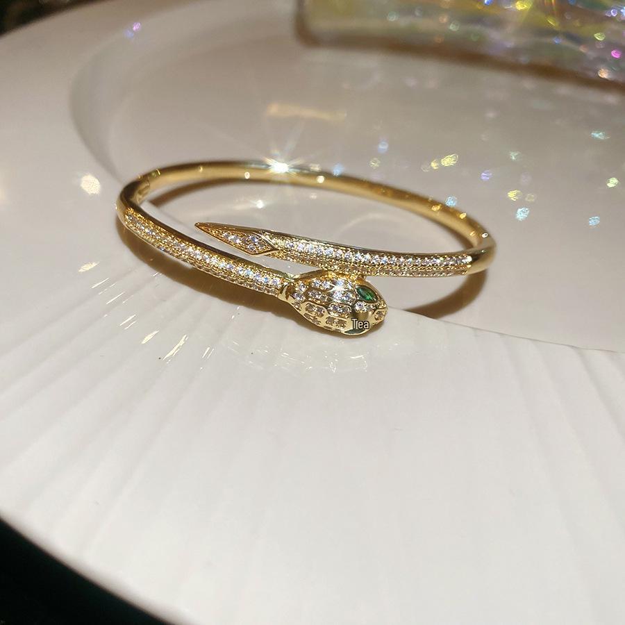 Banquet Luxury 18k Gold-Plated Zircon Snake Bracelet - Fashionable High-End Jewelry for Women