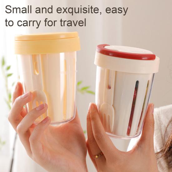 Salad Cup 501-600ml Food-Grade Portable Leak-Proof Design Salad Jar with Spoon Enhanced Drainage