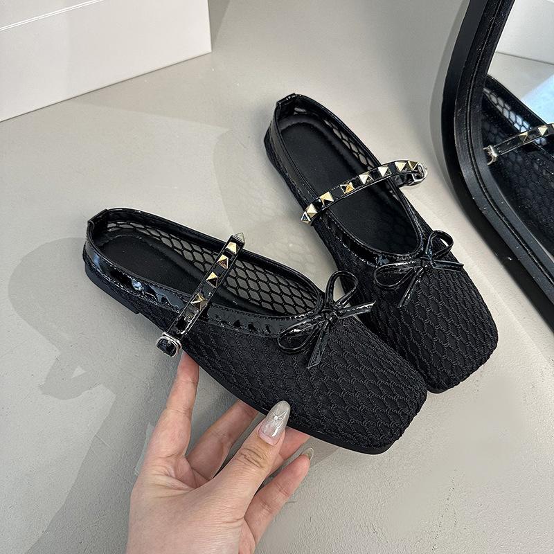 Niche Design Rivets with Hollowed-out Bag Head Half Slippers Women's Summer Wear a Pedal Breathable Fishing Net Shoes
