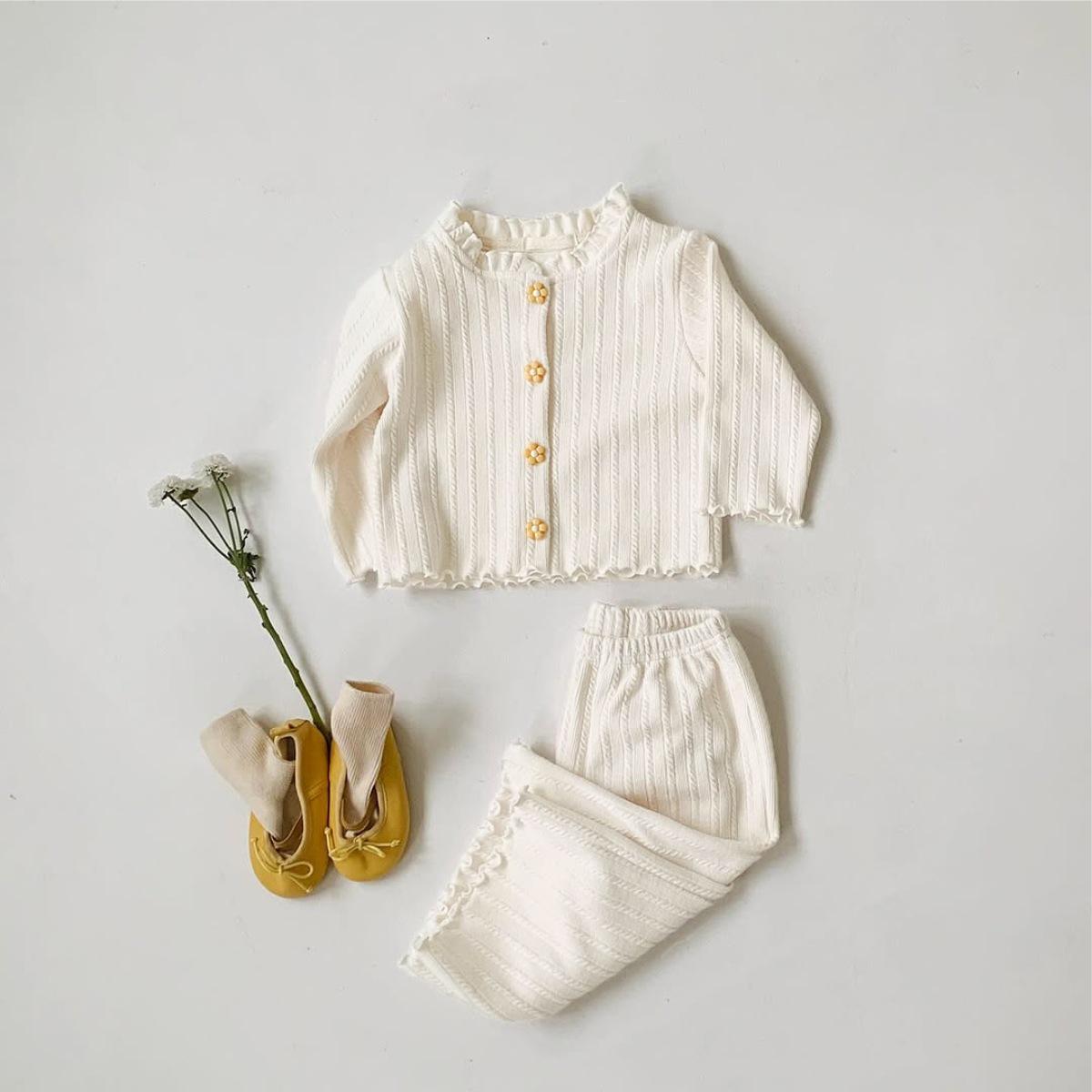 

Осенний комплект для девочки: Кардиган с воротником-стойкой + Брюки с оборками по краю (0-3 года) 73 cm