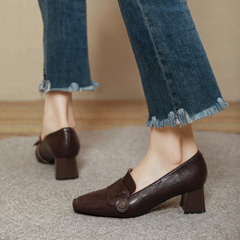 British style small leather shoes high heels 2025 new spring and autumn women's shoes camellia French retro square head thick heels single shoes