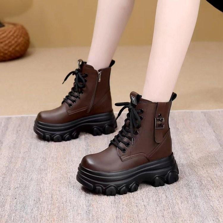 Heightened Thick-soled and Lightweight Martin Boots for Women's 2025 Autumn and Winter New Models, Velvet To Keep Warm, Foreign-style Small People 