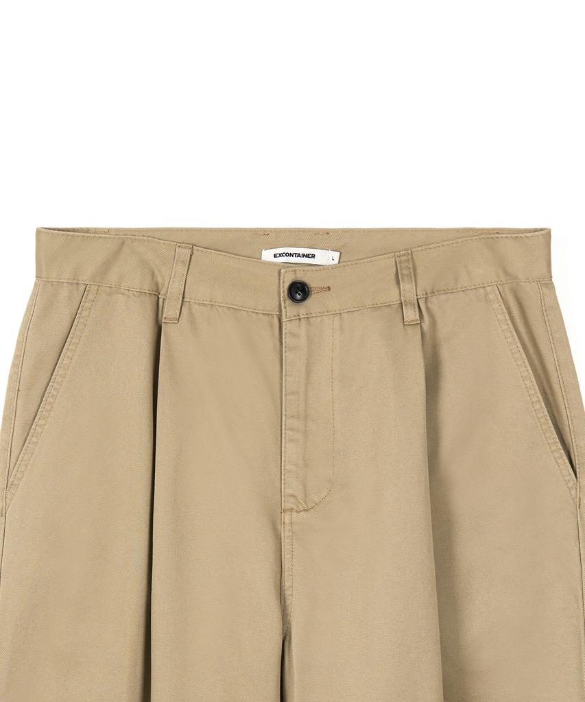 EXCONTAINER Classic One-Pleat Cotton Chino Pants (Beige)