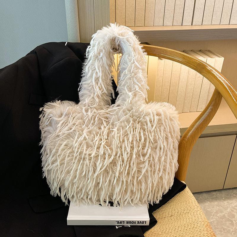 Plush Bag Women's Large-capacity New Autumn and Winter Versatile Plush Shoulder Bag Commuter Tote Bag