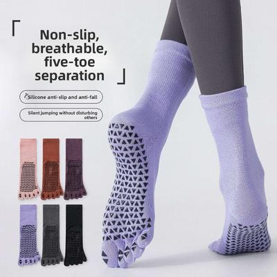 Damen Professionelle Rutschfeste Indoor-Sportarten Fitness Tanz Yoga Pilates Schweißableitende Baumwollsocken mit fünf Zehen