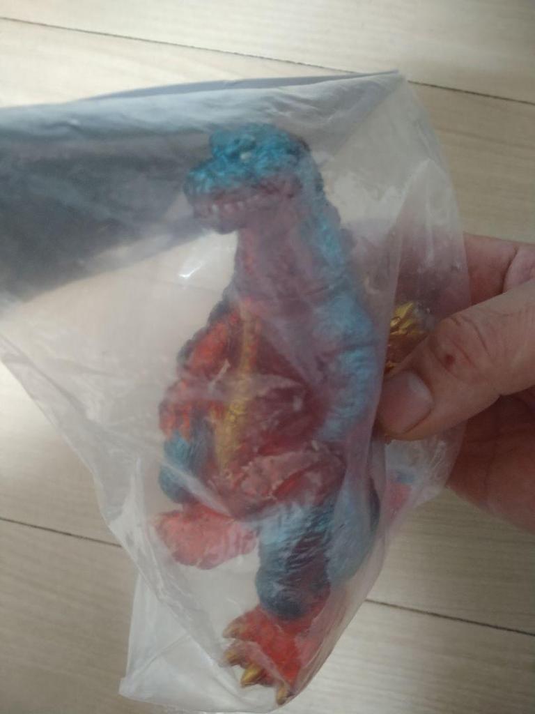 [USED] CCP Medium Size Series No. 5 Godzilla Retro Red Clear Ver.