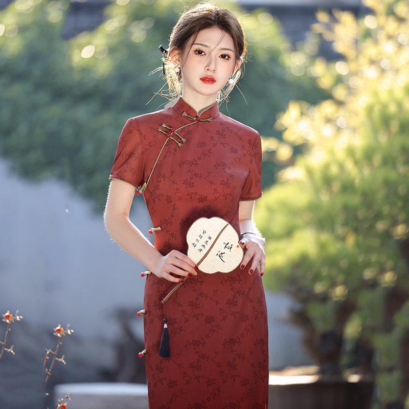 Red national style, new Chinese Suzhou long cheongsam, improved young 1011 new women's high-end sense, daily wear