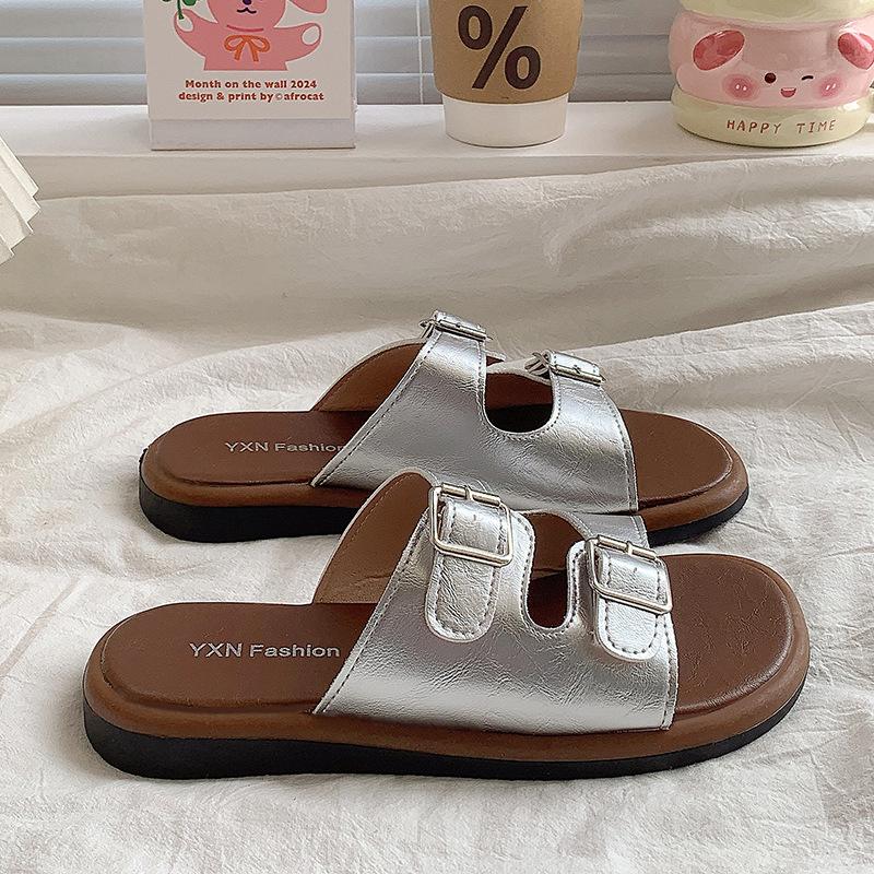 Flat-bottomed French Small Cool Slippers Women's Shoes 2025 New Summer Belt Buckle Fashion Outer Wear Soft-soled Beach Sandals