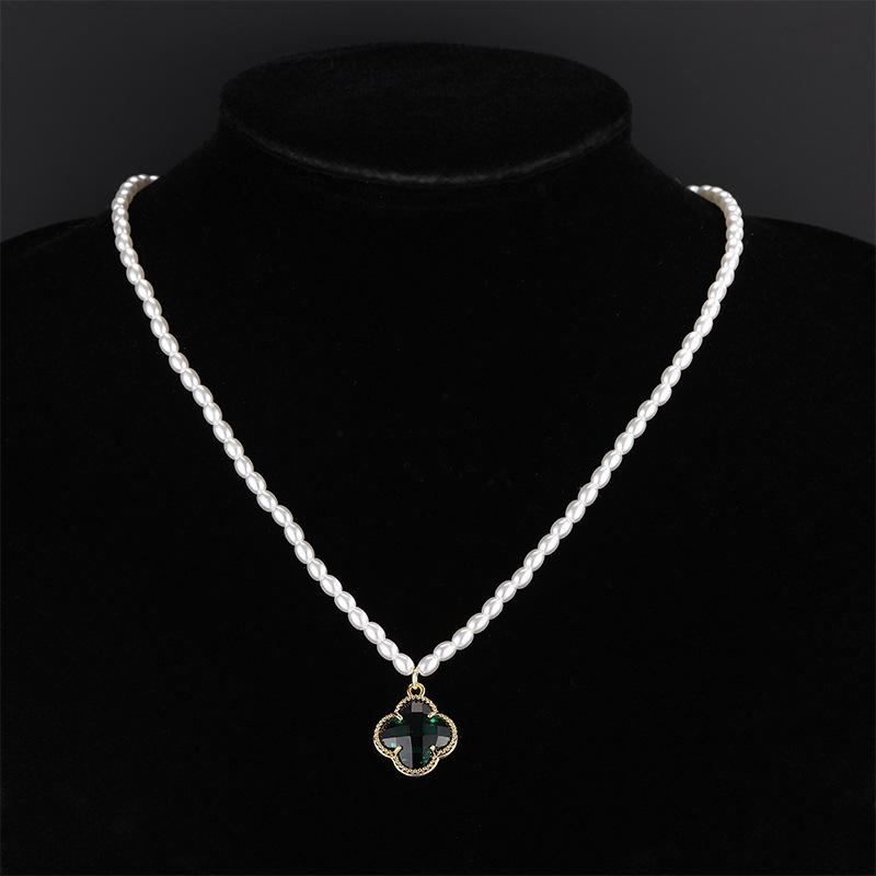 Four-Leaf Clover Pearl Necklace Women'S High-Value Retro Trend Versatile Exquisite Collarbone Chain
