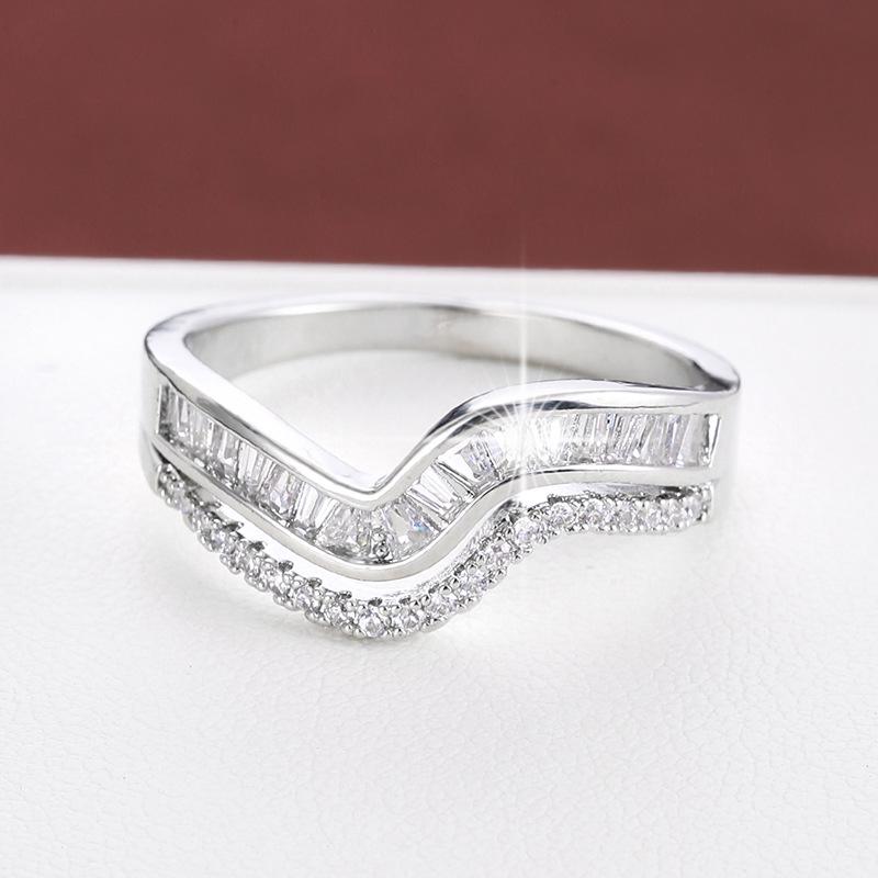 Elegant V-Shaped Wavy Zircon Ring - Simple, Versatile Women's Pure Copper Jewelry