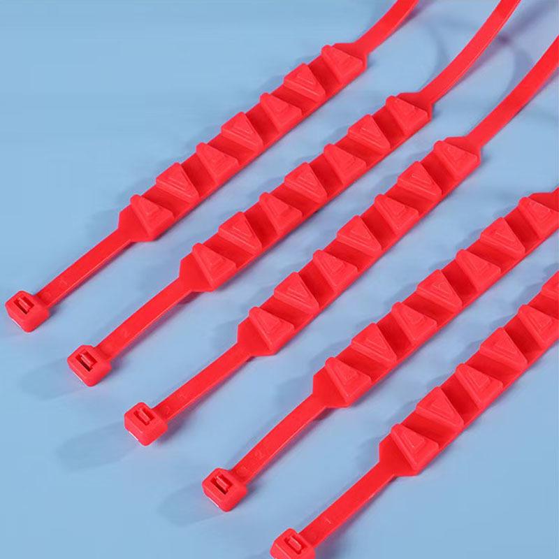 Universal Anti-skid Chain for Electric Vehicles: Prevents Tire Slipping on Snow for Motorcycles and Tricycles